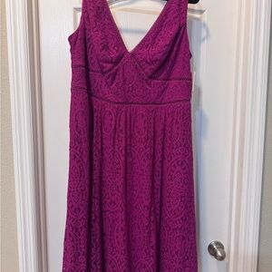 DB Studio by David’s Bridal  Berry Lace V-Neck Women's Dress NWT 18